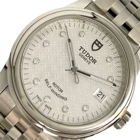 Tudor Glamour Date Grammar Date 55000 